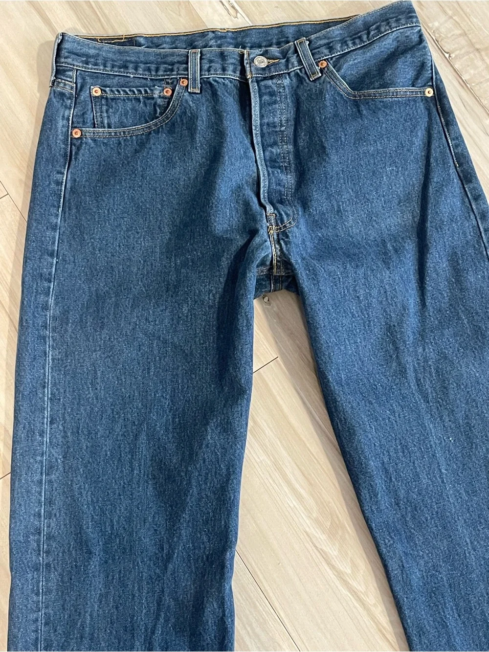 Levi’s 501 Men’s Jeans W36 L37 Blue Denim Button Fly 37” Inseam Straight Leg